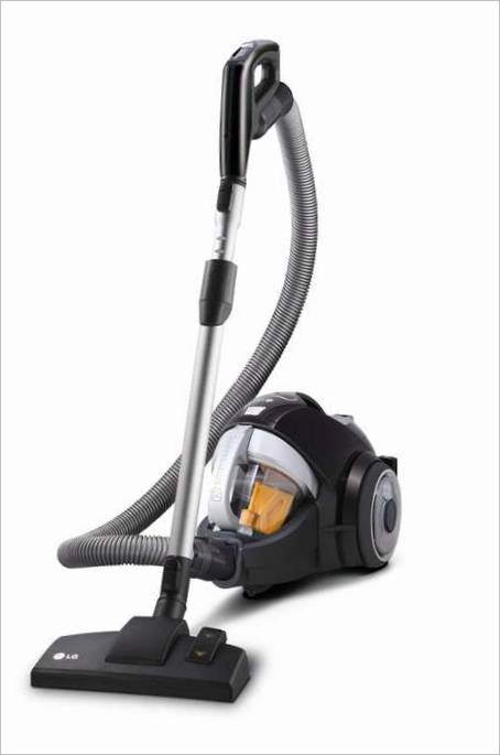LG Kompressor Follow Me vacuum cleaner
